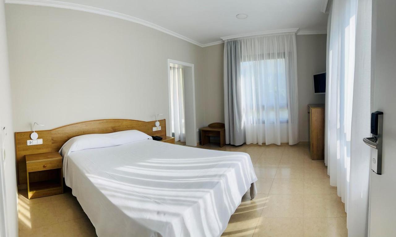 Duerming Montalvo Playa Hotel Exterior photo